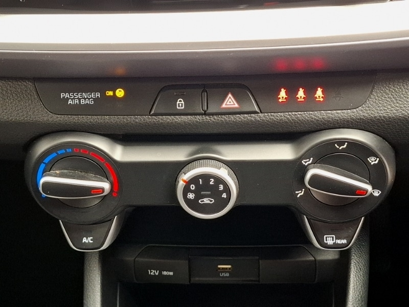 Used Kia Stonic 2022 for sale - 76964224: Photo 15