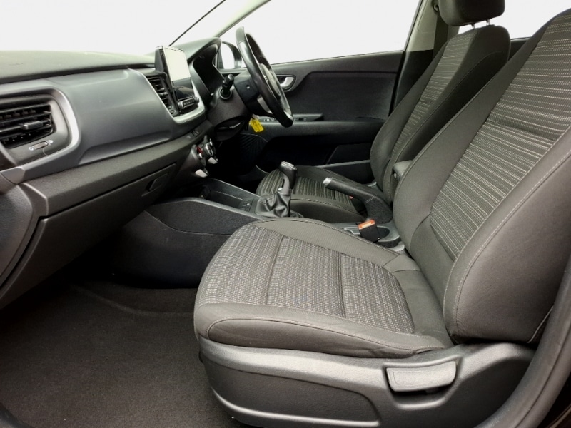 Used Kia Stonic 2022 for sale - 76964224: Photo 5