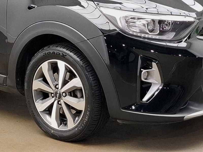 Used Kia Stonic 2022 for sale - 76964224: Photo 9