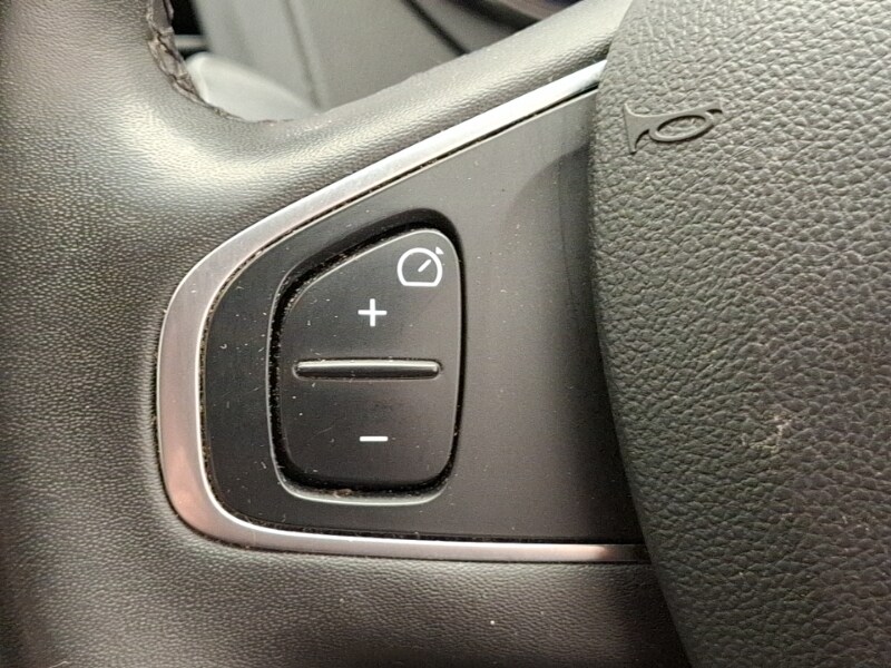 Used Renault Captur 2019 for sale - 78147342: Photo 18