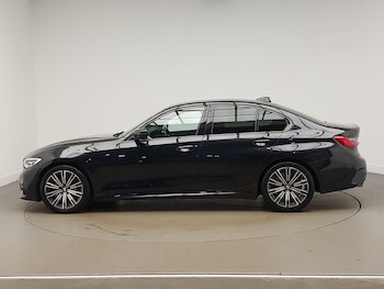 Used BMW 3 Series 2021 for sale - 77518424: Photo