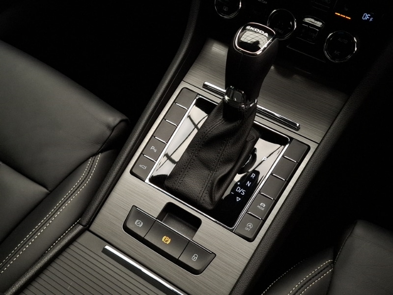 Used Skoda Superb 2023 for sale - 78113649: Photo 18