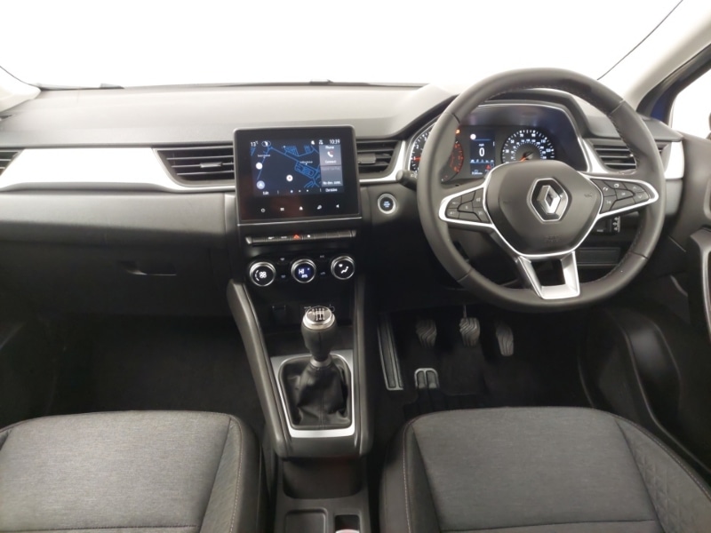 Used Renault Captur 2022 for sale - 76947617: Photo 2