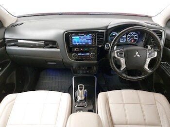 Used Mitsubishi Outlander 2017 for sale - 77544426: Photo