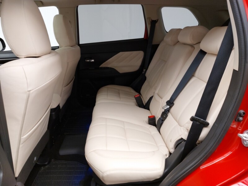 Used Mitsubishi Outlander 2017 for sale - 77544426: Photo 6