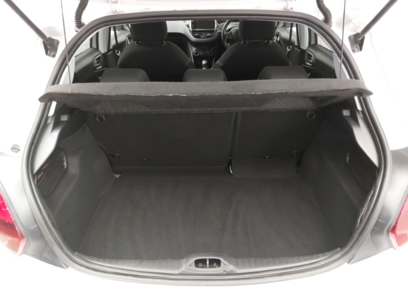 Used Peugeot 208 2016 for sale - 77816215: Photo 8