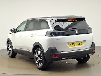 Used Peugeot 5008 2023 for sale - 79231699: Photo
