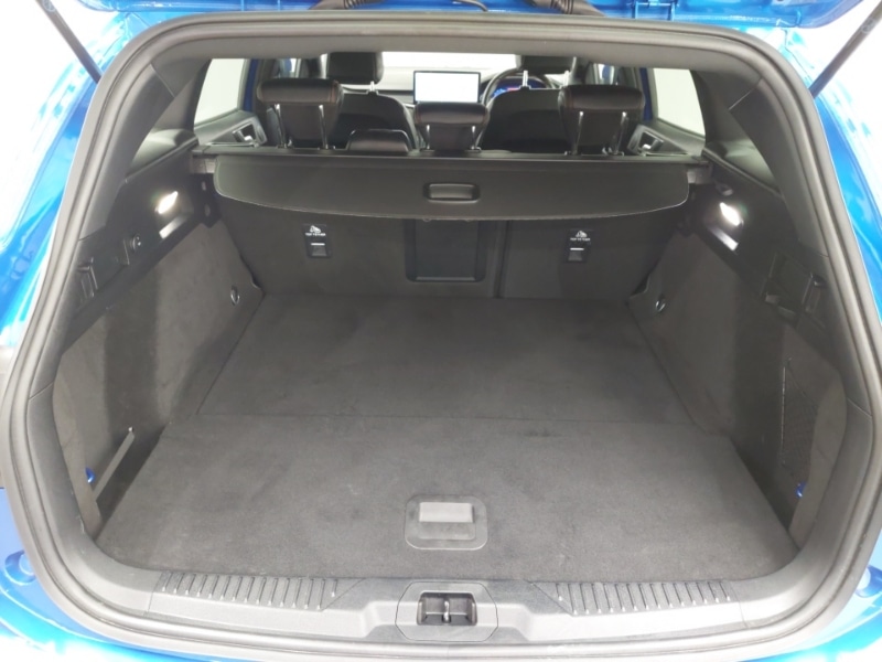 Used Ford Focus 2022 for sale - 76932468: Photo 8