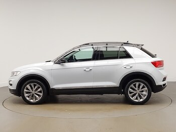 Used Volkswagen T-Roc 2019 for sale - 76906748: Photo