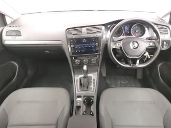 Used Volkswagen Golf 2019 for sale - 78305580: Photo