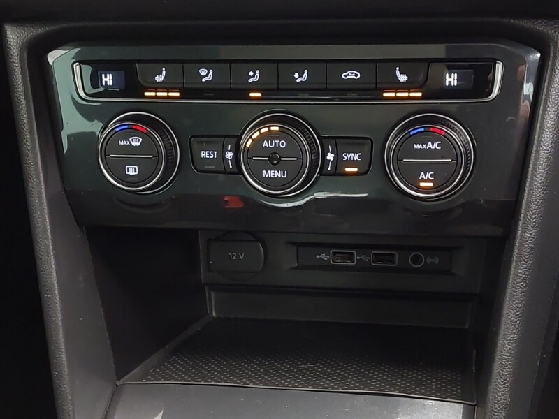 Used Volkswagen Tiguan 2020 for sale - 77816244: Photo 17