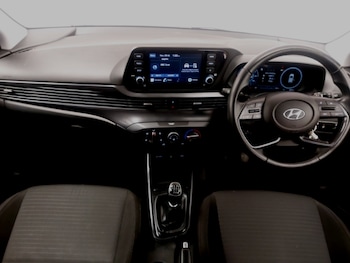 Used Hyundai i20 2023 for sale - 79115880: Photo