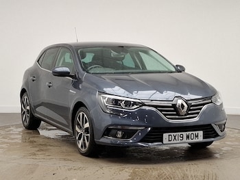 Used Renault Megane 2019 for sale - 78441248: Photo