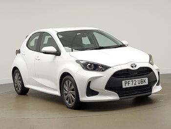 Used Toyota Yaris 2023 for sale - 78960369: Photo