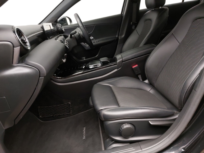 Used Mercedes-Benz A-Class 2019 for sale - 76713666: Photo 5