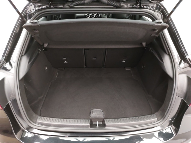 Used Mercedes-Benz A-Class 2019 for sale - 76713666: Photo 8