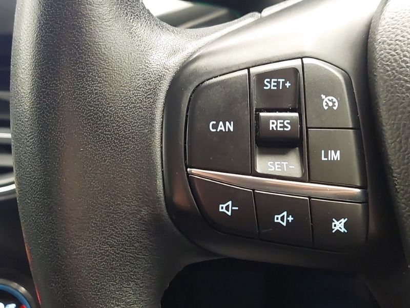 Used Ford Focus 2020 for sale - 76880088: Photo 18