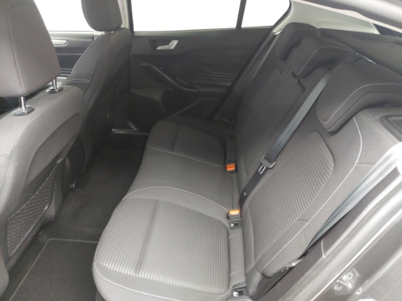 Used Ford Focus 2020 for sale - 76880088: Photo 6