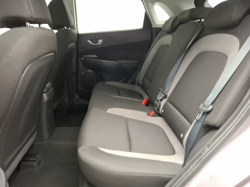 Used Hyundai KONA 2018 for sale - 78147419: Photo 6