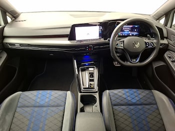Used Volkswagen Golf 2023 for sale - 75448310: Photo