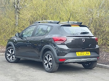 Used Dacia Sandero Stepway 2022 for sale - 79594764: Photo