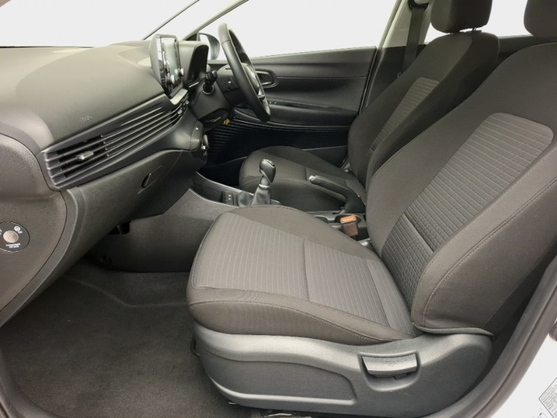 Used Hyundai i20 2022 for sale - 77115126: Photo 5