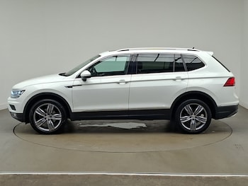 Used Volkswagen Tiguan Allspace 2019 for sale - 79493191: Photo