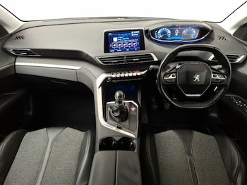Used Peugeot 3008 2018 for sale - 79322138: Photo