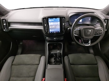 Used Volvo XC40 2022 for sale - 78040993: Photo