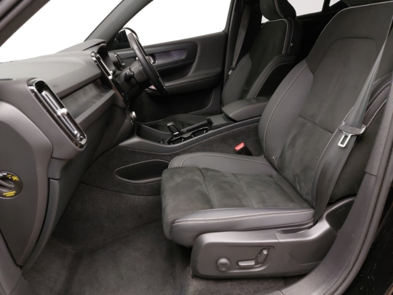 Used Volvo XC40 2022 for sale - 78040993: Photo 5