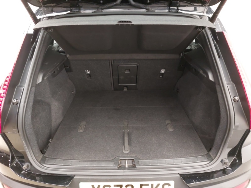 Used Volvo XC40 2022 for sale - 78040993: Photo 8