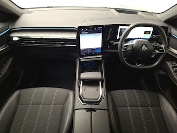 Used Renault Austral 2023 for sale - 76970241: Photo