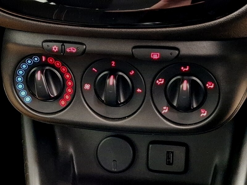 Used Vauxhall Corsa 2018 for sale - 77531175: Photo 16