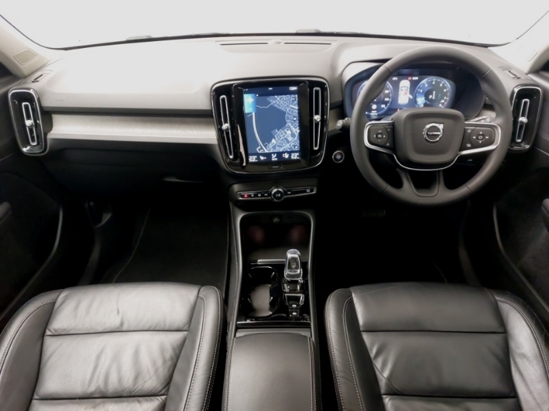 Used Volvo XC40 2022 for sale - 77907983: Photo 2