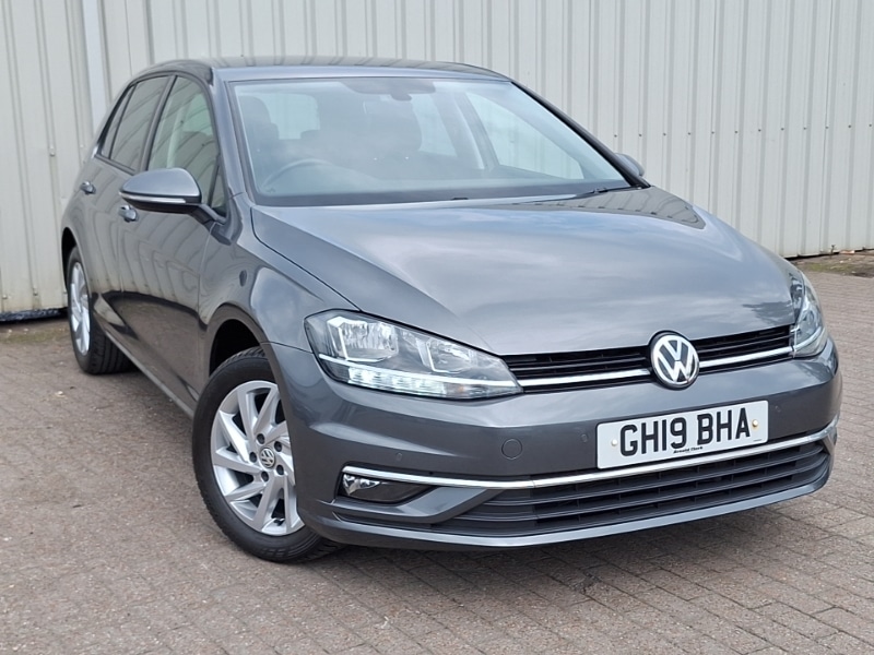 Used Volkswagen Golf 2019 for sale - 76506984: Photo 1