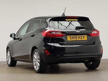 Used Ford Fiesta 2019 for sale - 77150255: Photo