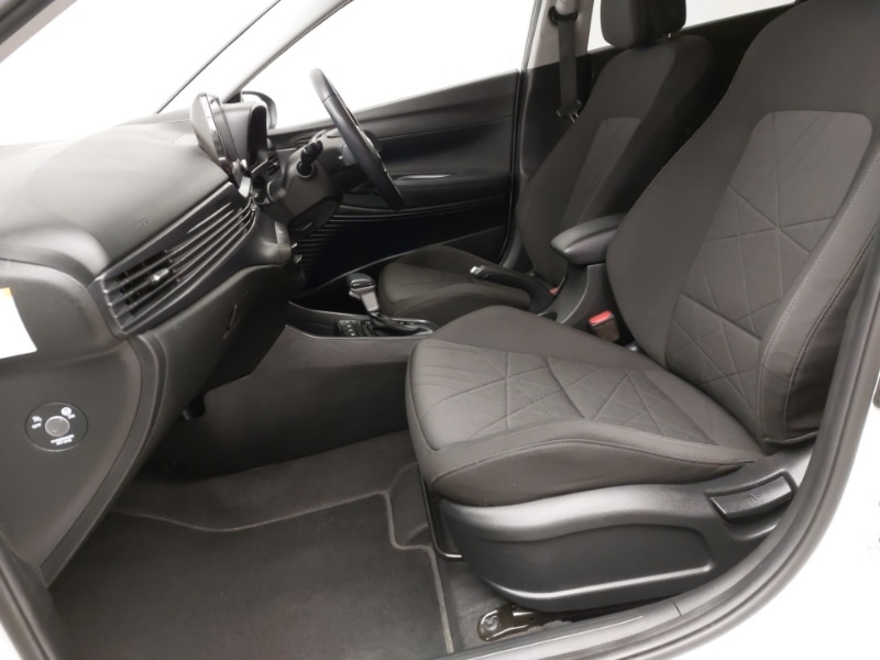 Used Hyundai BAYON 2022 for sale - 76506971: Photo 5