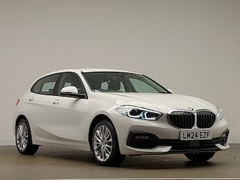 2024 - 118i [136] SE 5dr Step Auto [Live Cockpit Pro]