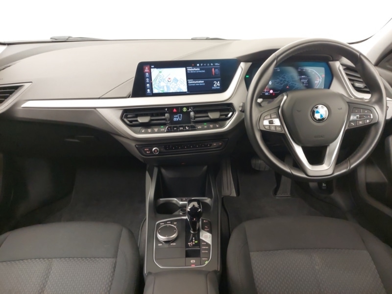 Used BMW 1 Series 2024 for sale - 77047232: Photo 2