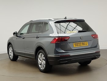 Used Volkswagen Tiguan Allspace 2022 for sale - 78503408: Photo