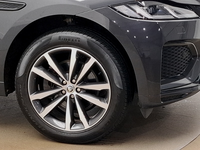 Used Jaguar F-Pace 2023 for sale - 76721874: Photo 9