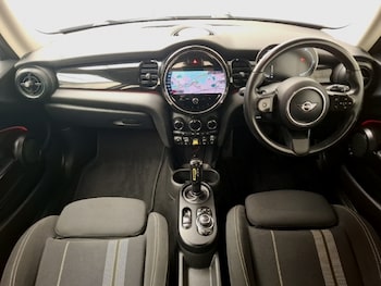 Used MINI Hatch 2021 for sale - 76321524: Photo
