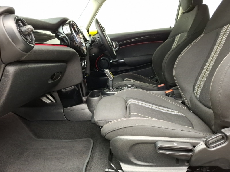 Used MINI Hatch 2021 for sale - 76321524: Photo 5