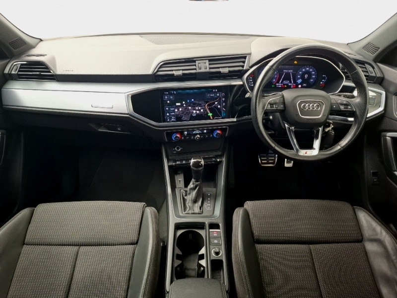 Used Audi Q3 2020 for sale - 77169196: Photo 2
