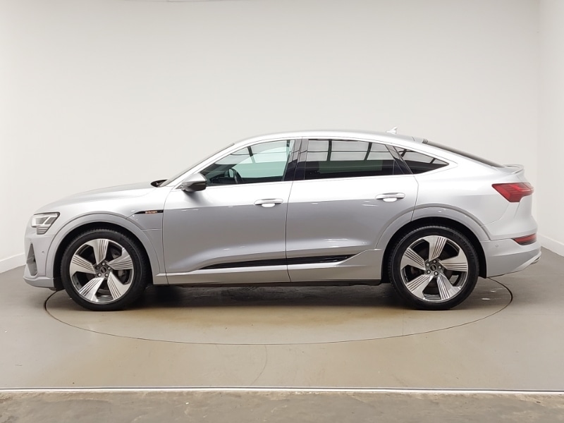 Used Audi e-tron 2022 for sale - 76800216: Photo 4