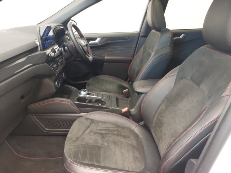 Used Ford Kuga 2023 for sale - 77947432: Photo 5