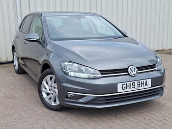 Used Volkswagen Golf 2019 for sale - 76639090: Photo