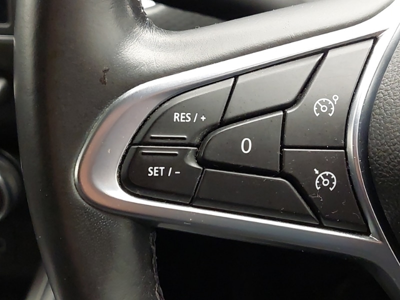 Used Renault Clio 2020 for sale - 77028608: Photo 18