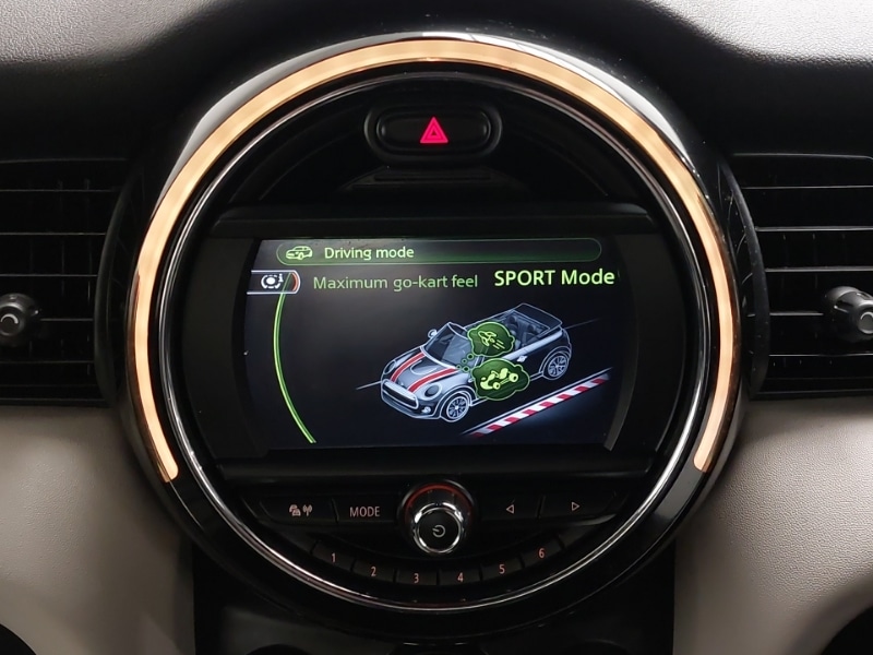 Used MINI Convertible 2016 for sale - 76901949: Photo 18