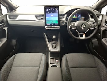 Used Renault Captur 2025 for sale - 76713720: Photo